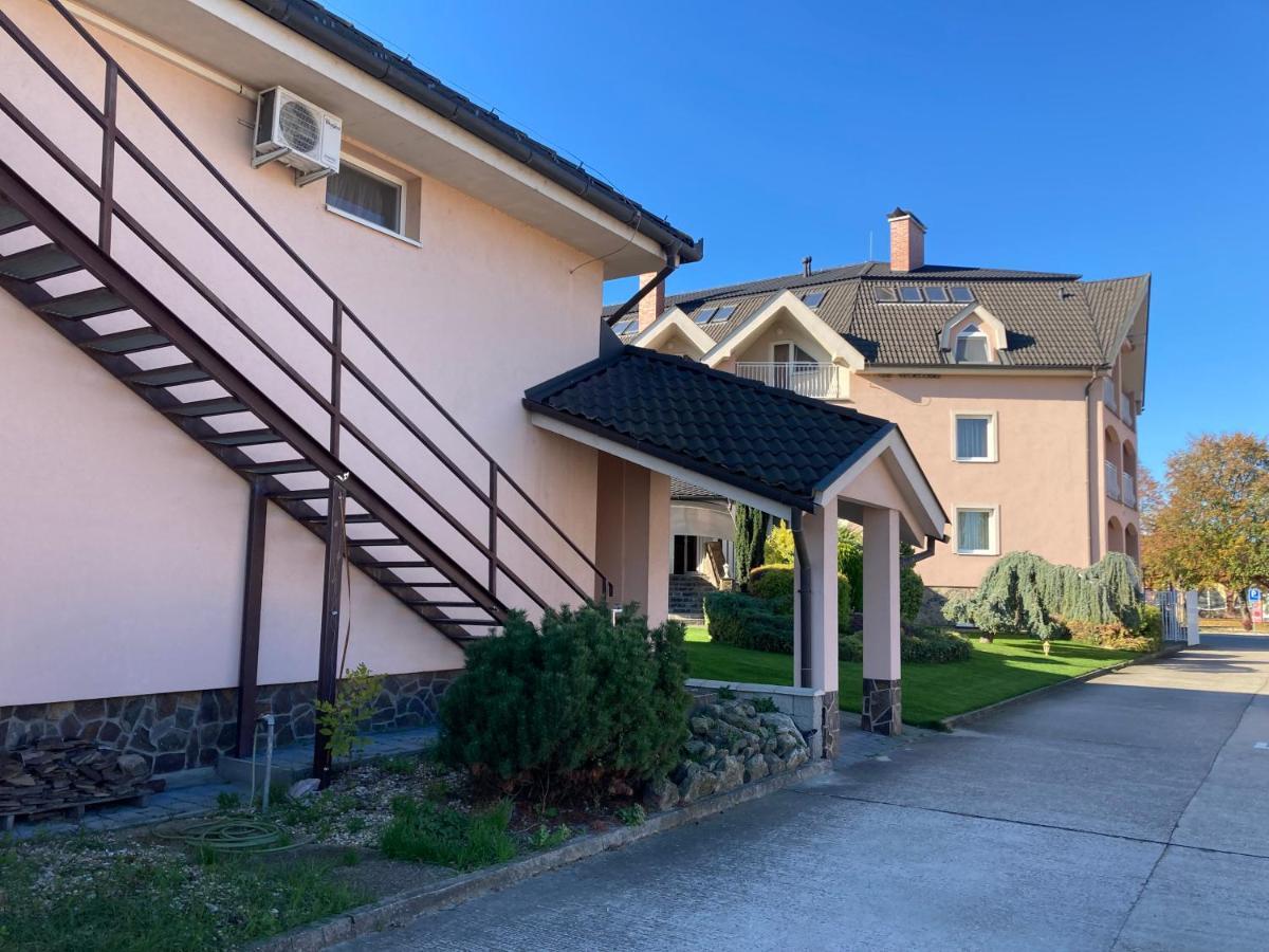 Spa&wellness Orchidea 3* Veľký Meder